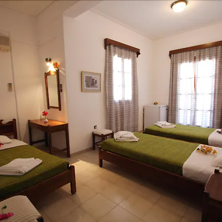 Amaryllis Hotel Períssa