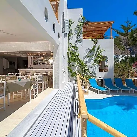 Amaryllis Otel Perissa (Santorini)