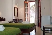Amaryllis Otel Perissa (Santorini)