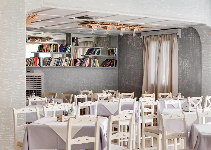 Amaryllis Hotel Períssa