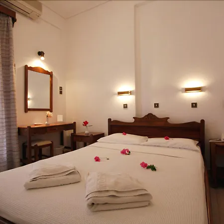 Amaryllis Hotel 3*